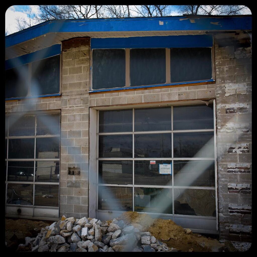 Transformations: former auto service shop undergoes a bit of plastic surgery